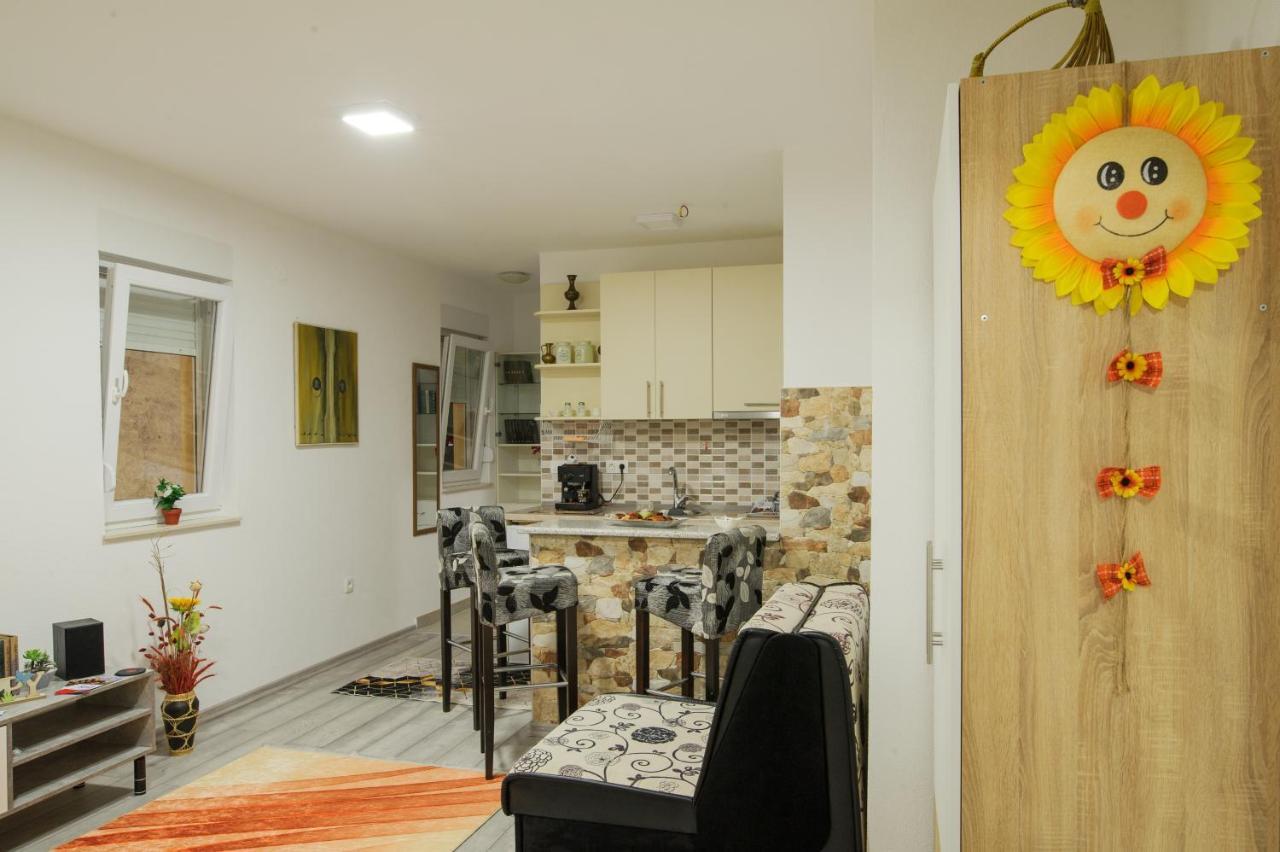 Studio Apartments Kim - Dilberovic Mostar Exterior photo